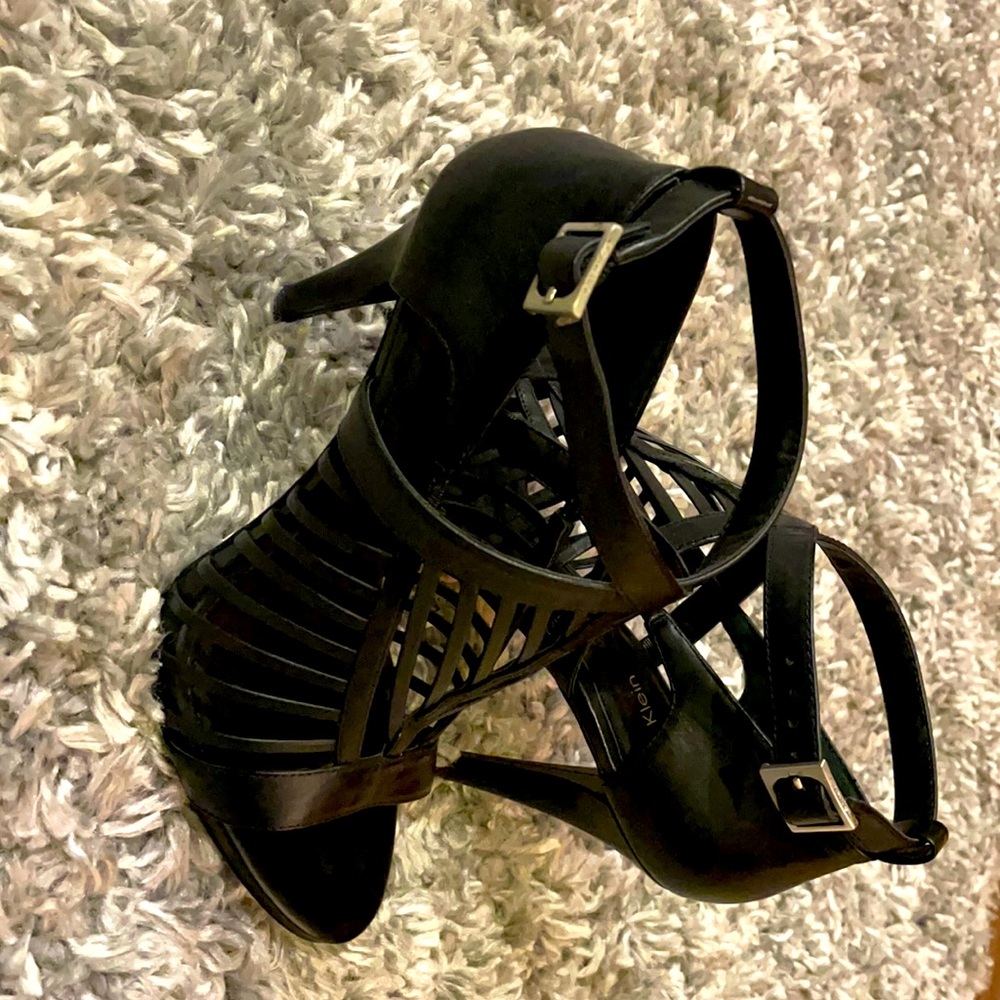 ❤️❤️❤️Calvin Klein Naida Sandals❤️❤️❤️